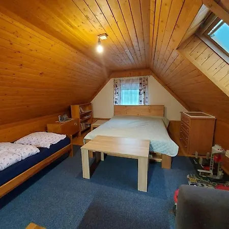 Feriehus Dum Nedaleko Resovskych Vodopadu *